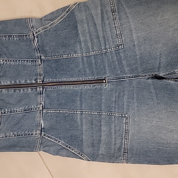 Alice + Olivia Medium Blue Denim Bustier Zip-Front Overalls - Picture 6 of 12